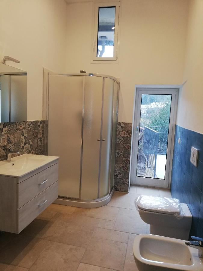 La Torretta Di Piero Con Terrazzi E Parcheggio Privato Citra Zero Zero Ottanta 31Lst0282 Appartement Imperia Buitenkant foto