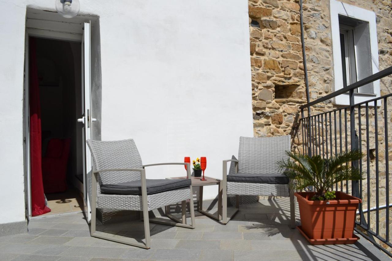 La Torretta Di Piero Con Terrazzi E Parcheggio Privato Citra Zero Zero Ottanta 31Lst0282 Appartement Imperia Buitenkant foto